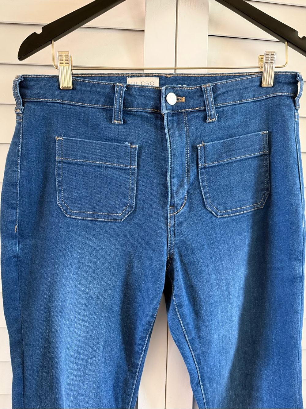 Pilcro Classic Blue Patch-Pocket Flare Jeans Size 29